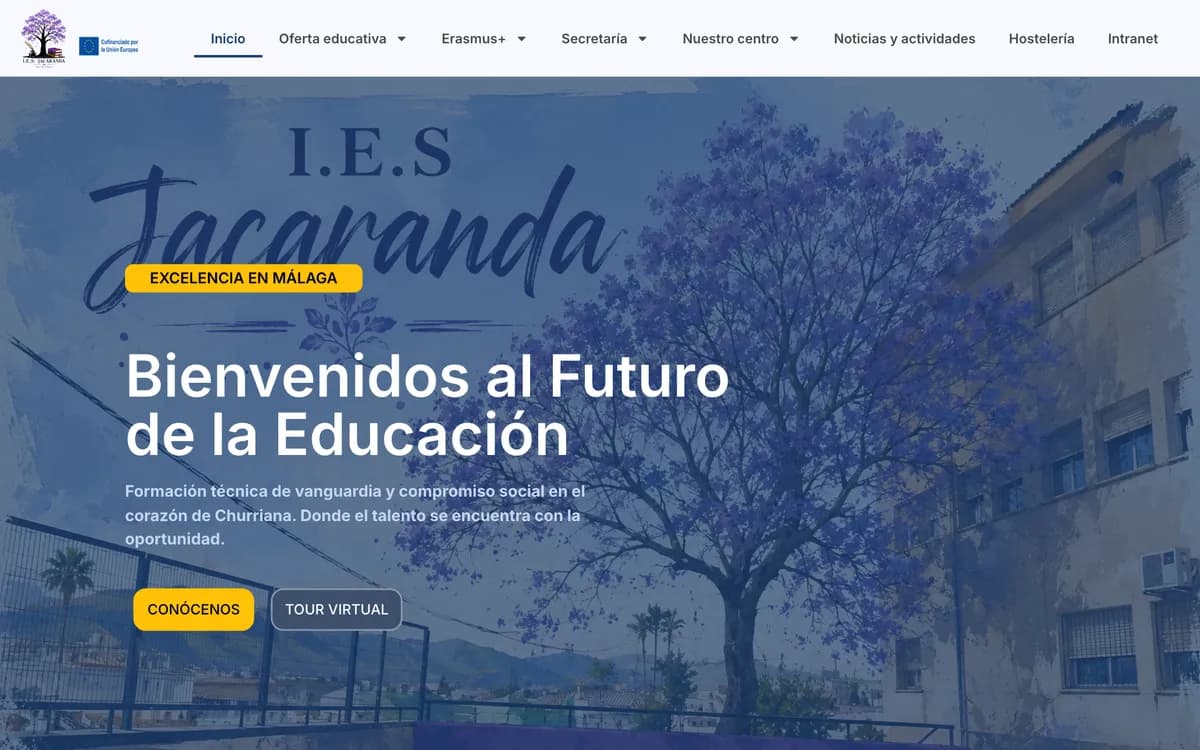 Portada de la web del IES Jacaranda, con el menú de oferta educativa, Erasmus+ y secretaría